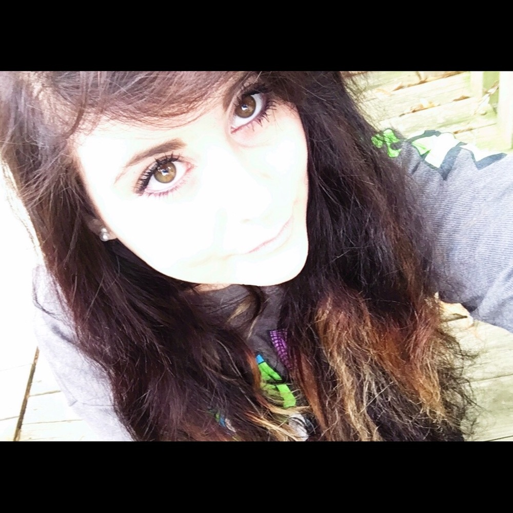 Meet your Posher, Kaylee